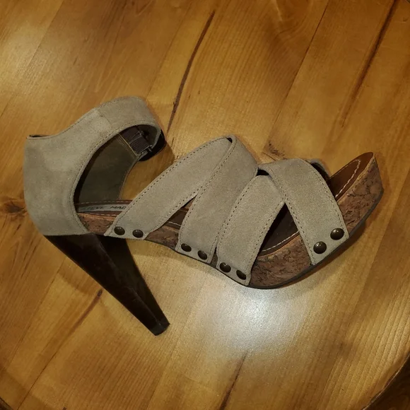 STEVE MADDEN * Leola taupe leather sandals SIZE 7 - Picture 3 of 14